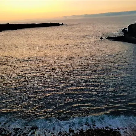 Loft Con Vistas Al Mar Апартаменты *